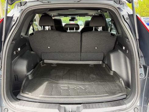 Used 2024 Honda CR-V Sport image 17