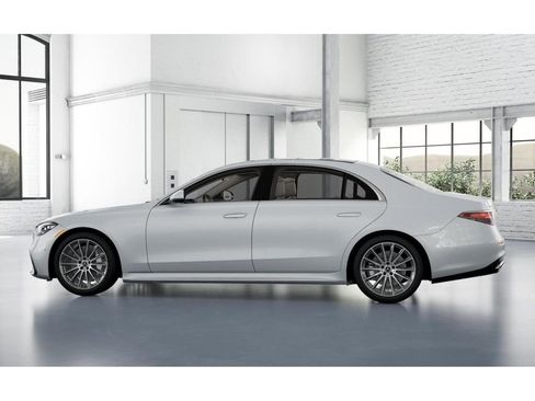 New 2025 Mercedes-Benz S 580 4MATIC Sedan image 33