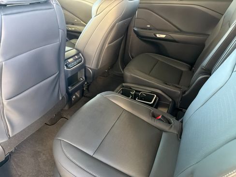 Certified 2025 Lexus TX 500h AWD w/ Technology Package image 4
