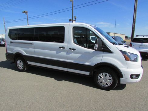 Used 2024 Ford Transit 350 XLT RWD image 5