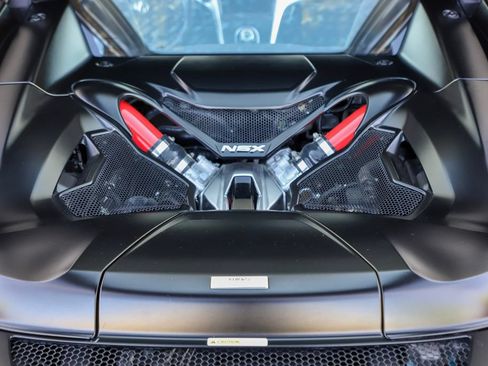 Used 2018 Acura NSX AWD/4WD image 37