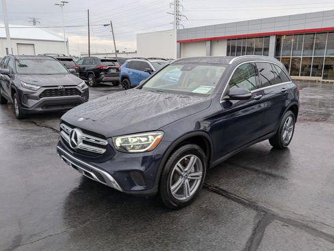 Used 2022 Mercedes-Benz GLC 300 4MATIC image 5