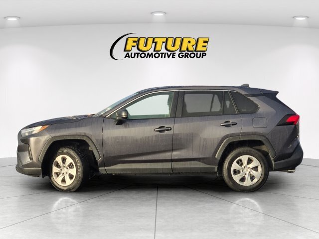 Certified 2024 Toyota RAV4 LE AWD/4WD image 9