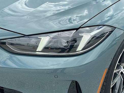 Used 2025 BMW 430i Convertible image 32