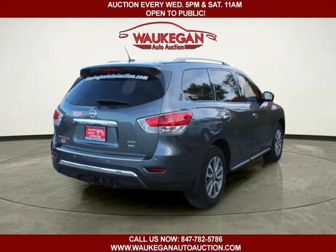 Used 2015 Nissan Pathfinder SV w/ Trailer Tow Package AWD/4WD image 5