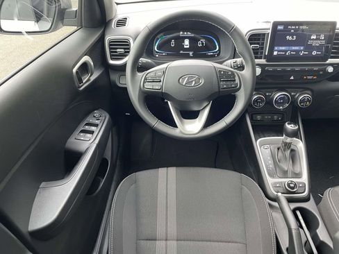 New 2026 Hyundai Venue SEL image 11