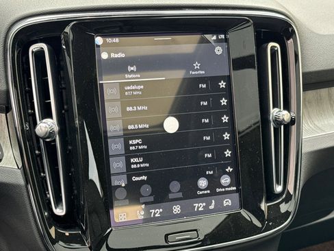 New 2026 Volvo XC40 B5 Core w/ Climate Package image 20