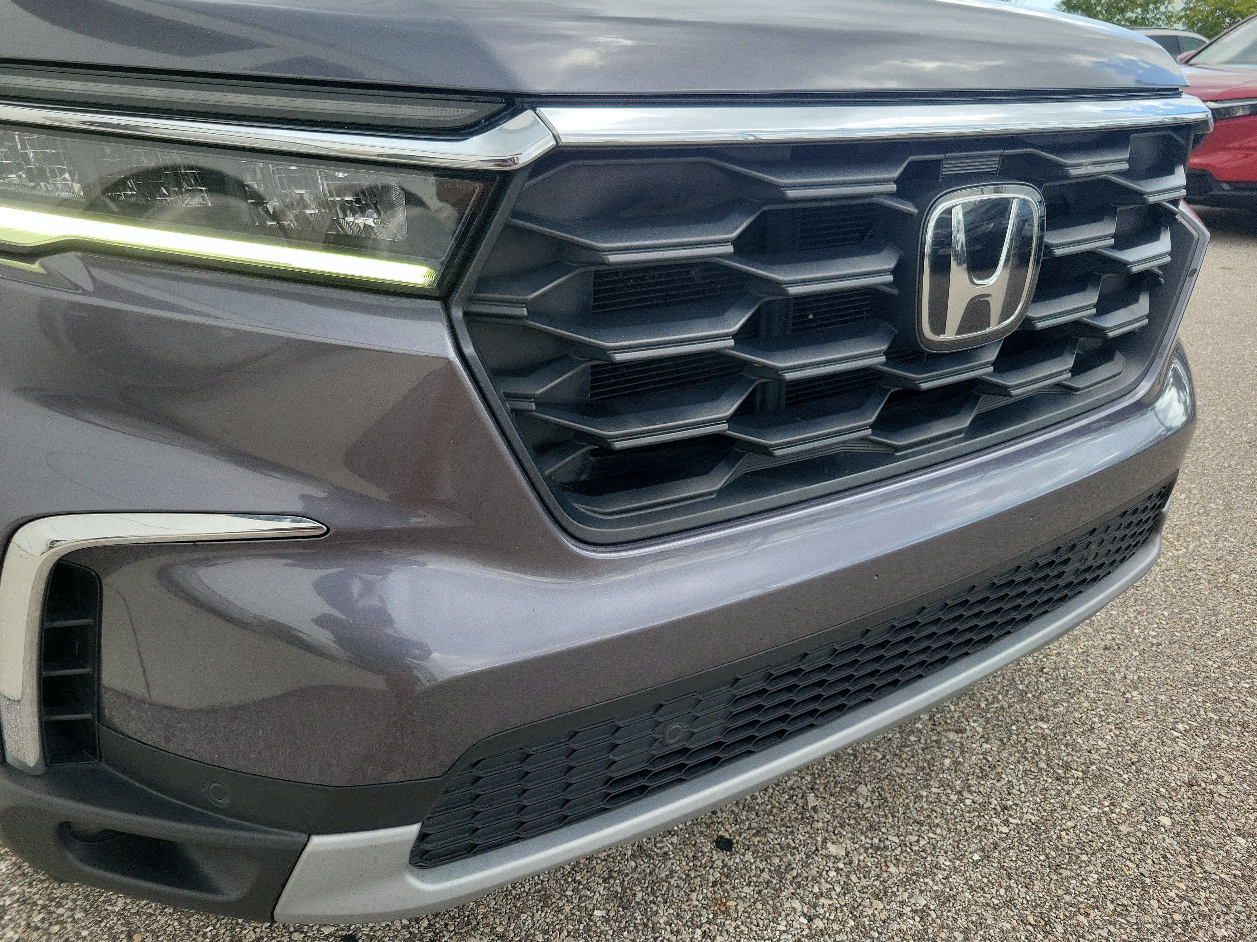 Used 2024 Honda Pilot EX-L image 12