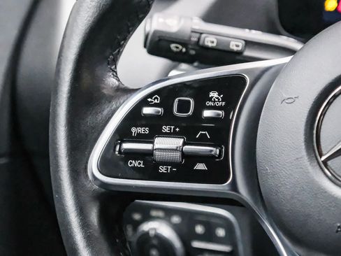 Certified 2023 Mercedes-Benz GLA 250 image 21
