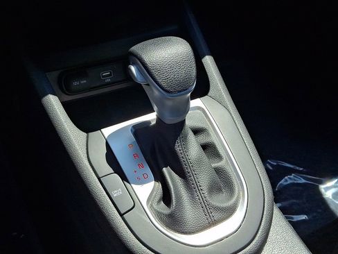 Certified 2023 Kia Forte LXS FWD image 15
