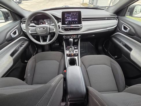 Used 2025 Jeep Compass Sport AWD/4WD image 24