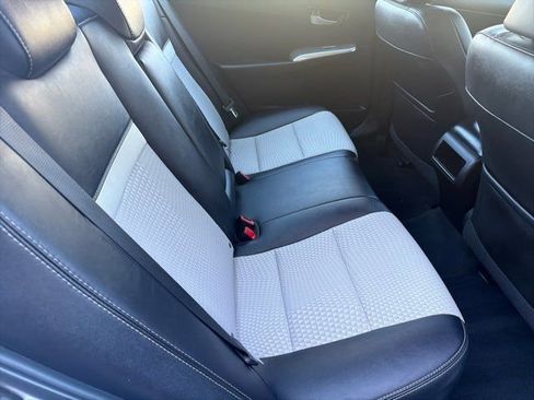 Used 2013 Toyota Camry SE image 11