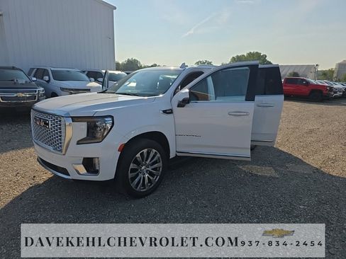 Used 2021 GMC Yukon XL Denali image 43