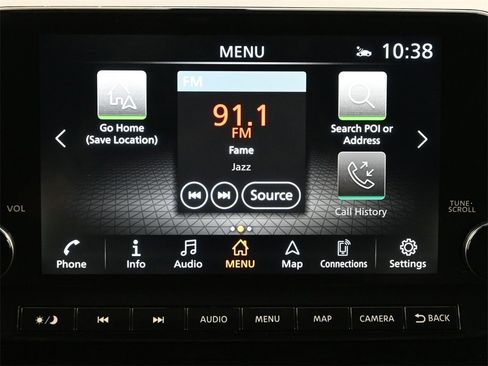 Used 2024 Nissan Pathfinder SL image 10