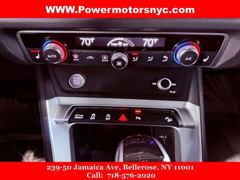 Used 2020 Audi Q3 2.0T Premium Plus w/ Premium Plus Package image 27