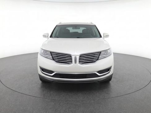 Used 2018 Lincoln MKX Select w/ Select Plus Package FWD image 5