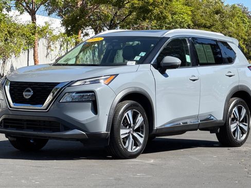 Certified 2023 Nissan Rogue SL w/ SL Premium Package image 8