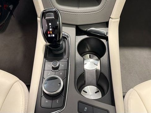 Used 2024 Cadillac XT5 Premium Luxury w/ Technology Package image 15