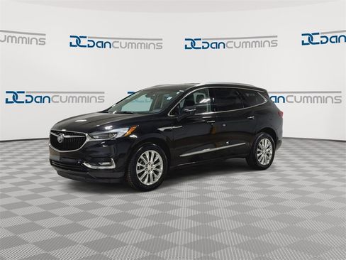 Used 2018 Buick Enclave Premium w/ Experience Buick Package image 4