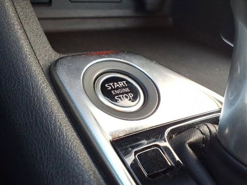 Used 2024 Nissan Sentra SV image 17