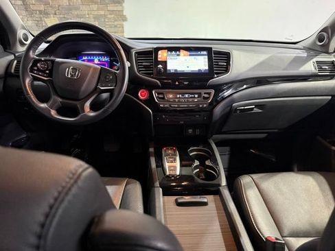 Used 2021 Honda Pilot Touring image 26