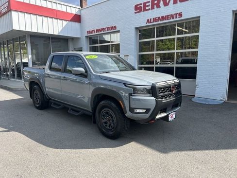 Used 2026 Nissan Frontier PRO-4X w/ Pro-4x Convenience Package AWD/4WD image 1