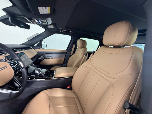 New 2027 Land Rover Range Rover Sport SE AWD/4WD image 13
