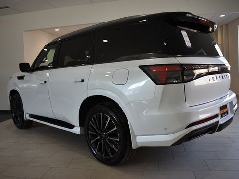 New 2026 INFINITI QX80 Autograph image 3