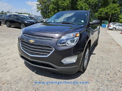 Used 2016 Chevrolet Equinox LT w/ Convenience Package image 2