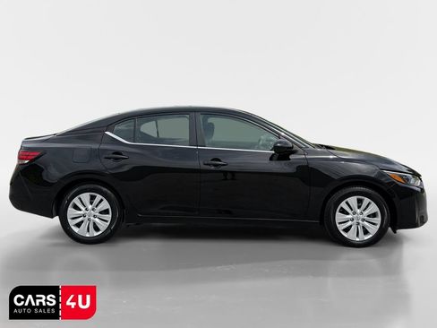 Used 2024 Nissan Sentra S FWD image 8