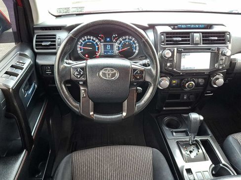Used 2014 Toyota 4Runner Trail AWD/4WD image 11