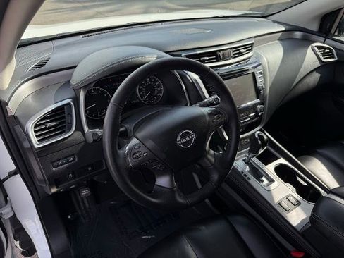 Certified 2024 Nissan Murano SV w/ SV Midnight Edition Package image 18