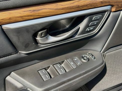 Used 2019 Honda CR-V EX-L image 19