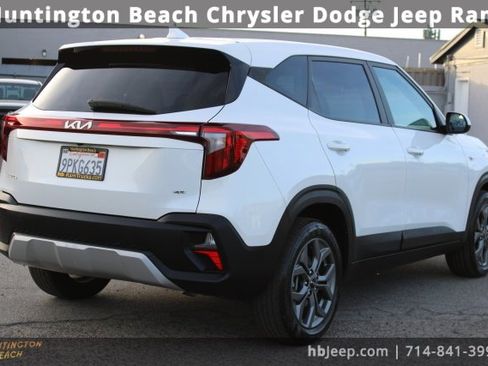 Used 2024 Kia Seltos LX image 5