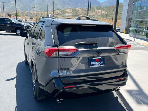 Used 2025 Toyota RAV4 SE AWD/4WD image 10