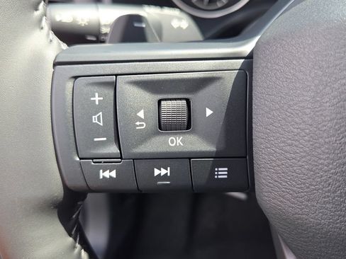 New 2026 Nissan Rogue SV FWD image 23