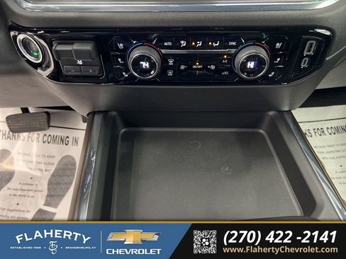 Used 2024 Chevrolet Silverado 3500 High Country w/ Technology Package image 30