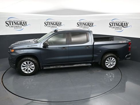 Used 2020 Chevrolet Silverado 1500 Custom w/ Custom Value Package image 12