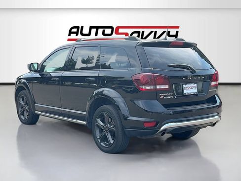 Used 2019 Dodge Journey Crossroad AWD/4WD image 5