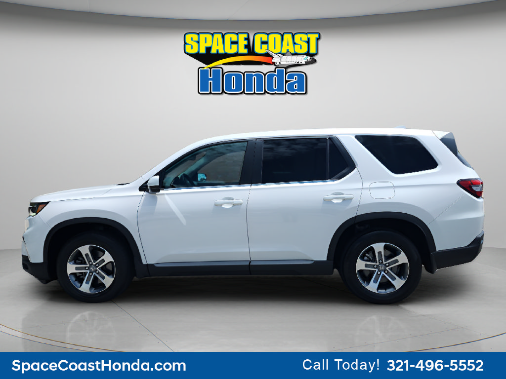 Used 2025 Honda Pilot EX-L image 8