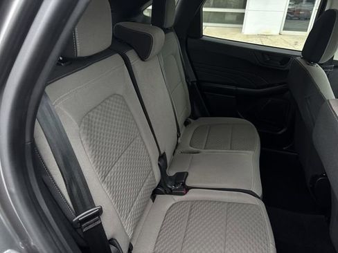 Used 2022 Ford Escape SE w/ Cold Weather Package FWD image 26