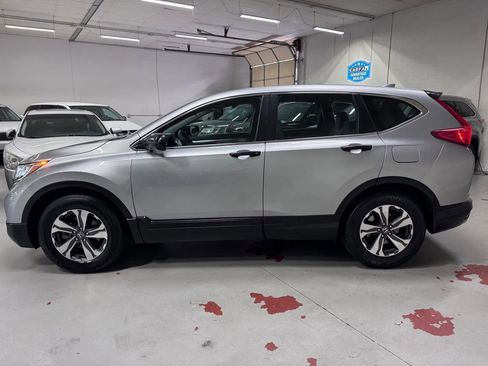 Used 2019 Honda CR-V LX image 6
