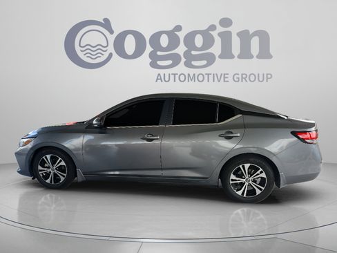 Used 2020 Nissan Sentra SV w/ Trunk Package FWD image 2