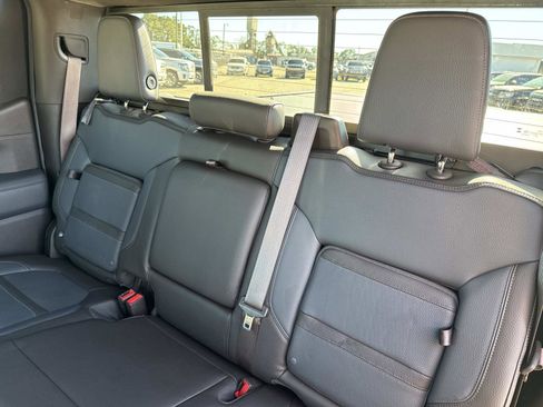 Used 2019 GMC Sierra 1500 Denali w/ Denali Ultimate Package image 17