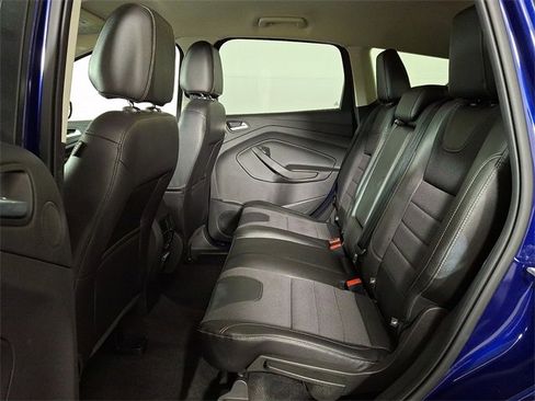 Used 2016 Ford Escape SE w/ SE Chrome Package image 12