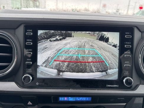 Certified 2023 Toyota Tacoma TRD Off-Road image 24