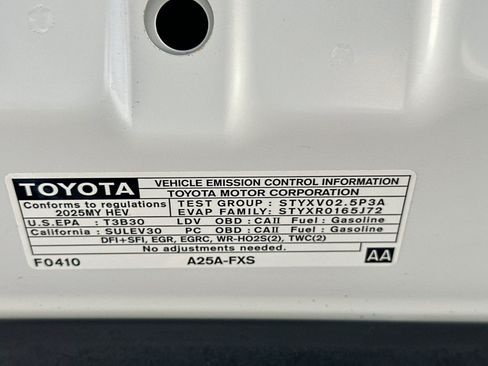 Used 2025 Toyota Camry XSE w/ Premium Plus Package AWD/4WD image 24