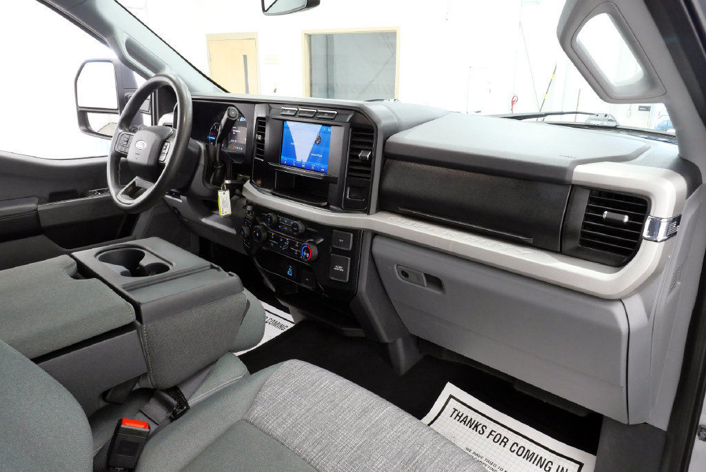 Used 2023 Ford F250 XLT AWD/4WD image 18