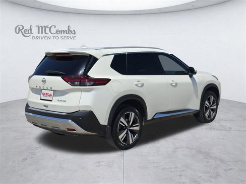 Used 2023 Nissan Rogue Platinum w/ Platinum Premium Package FWD image 6
