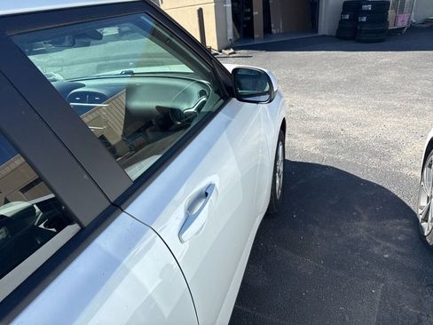 Used 2023 Kia Soul LX w/ LX Technology Package image 10